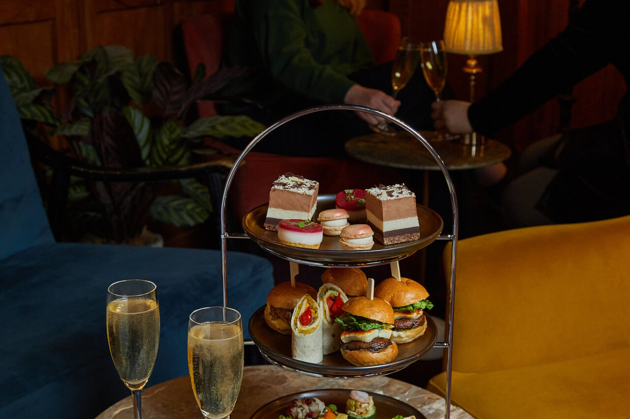 Image of the Afternoon Tea for Ballet at the London Coliseum