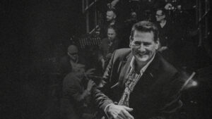 Image of Tony Hadley in front of Big Band